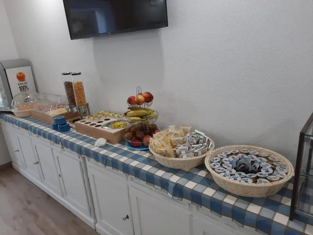 Hotel Made