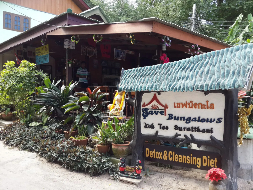 Save Bungalow Koh Tao
