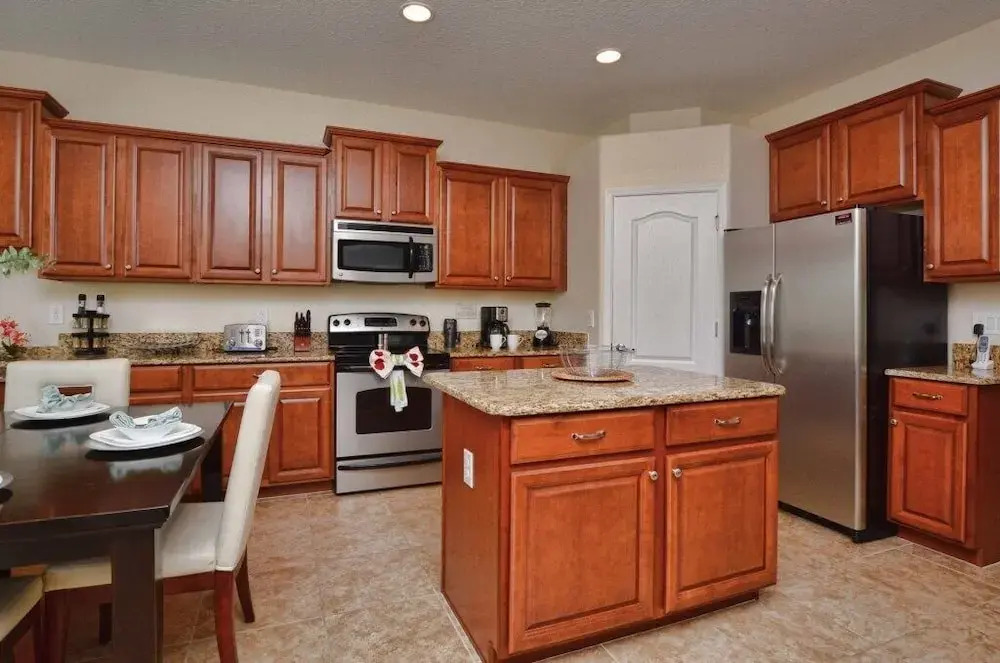4706ts-5 Bedroom Pool - The Shire Home