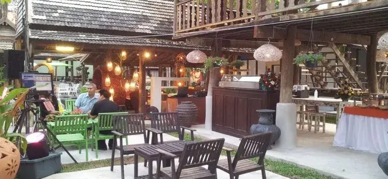 Lanna Residence