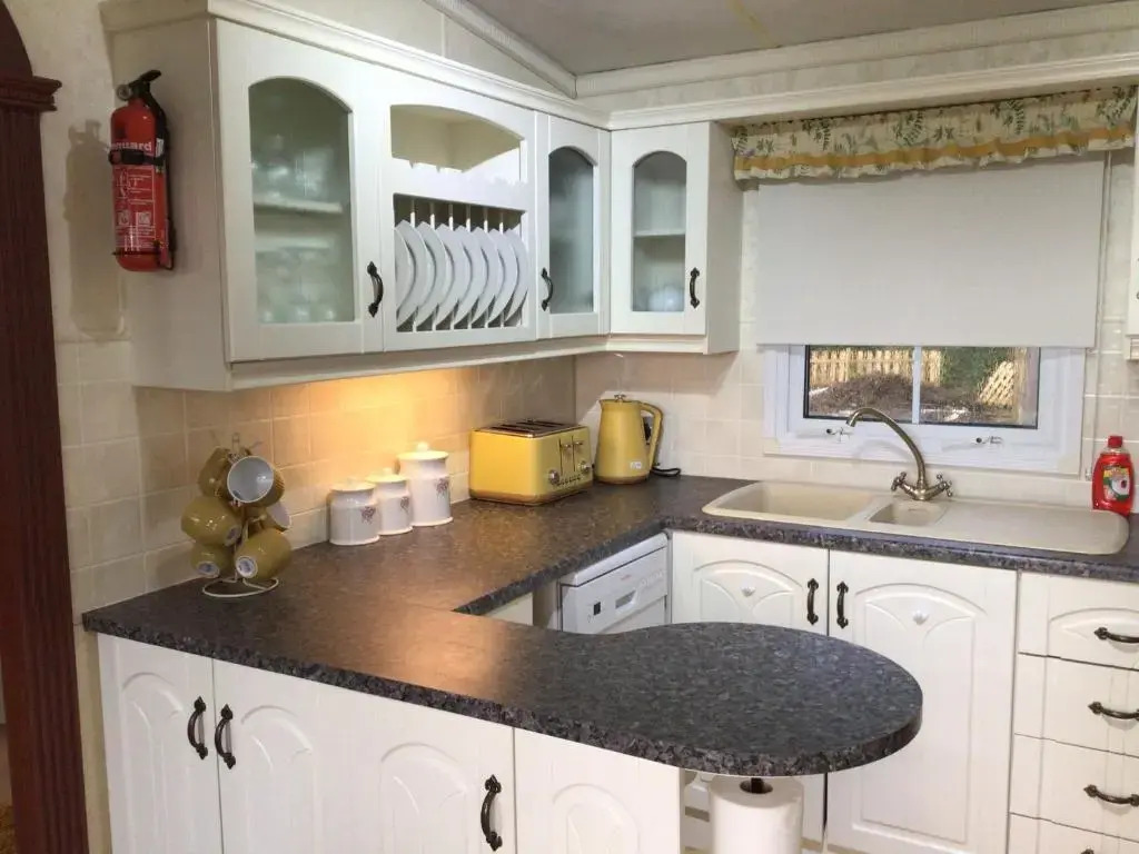 Beautiful 2-bed Holiday Home nr Kynance Cove