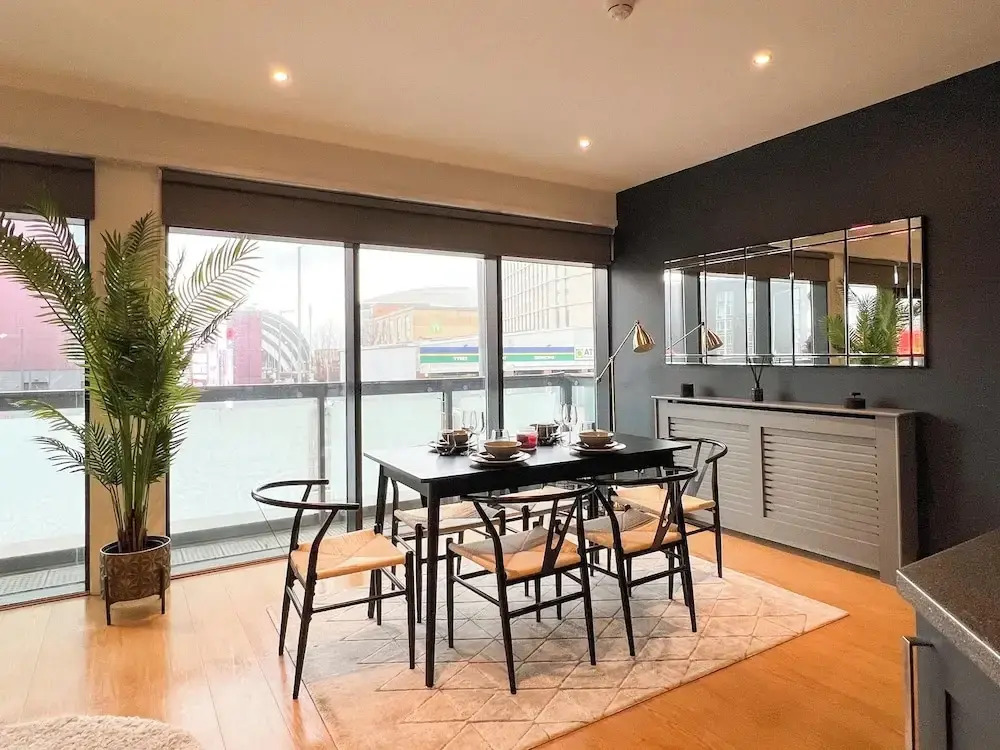 Hydro Apartments
