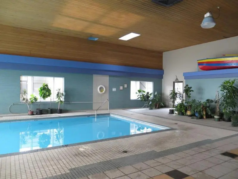 Super 8 Motel - Penticton