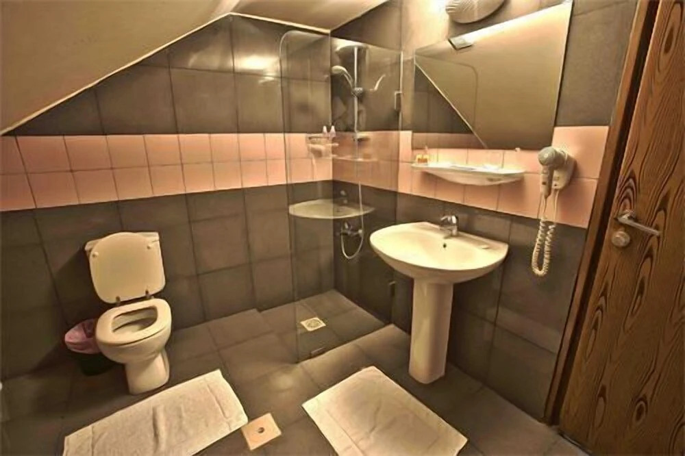 Vanda Hotel