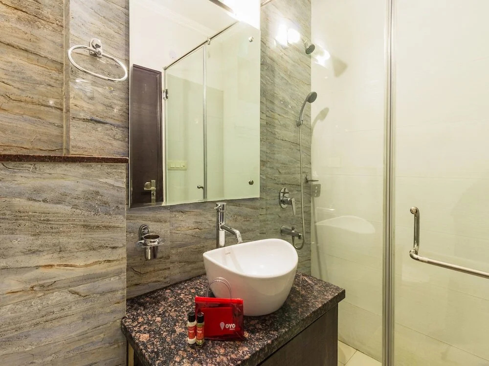 Sparklin Suites