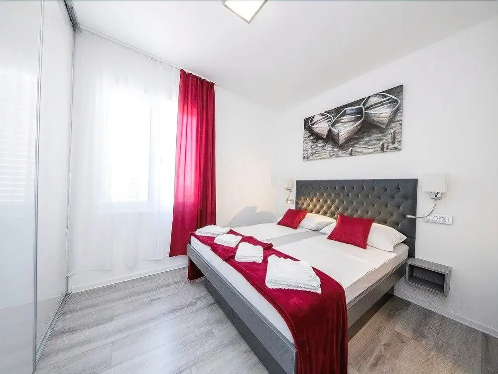 Apartments Lidija