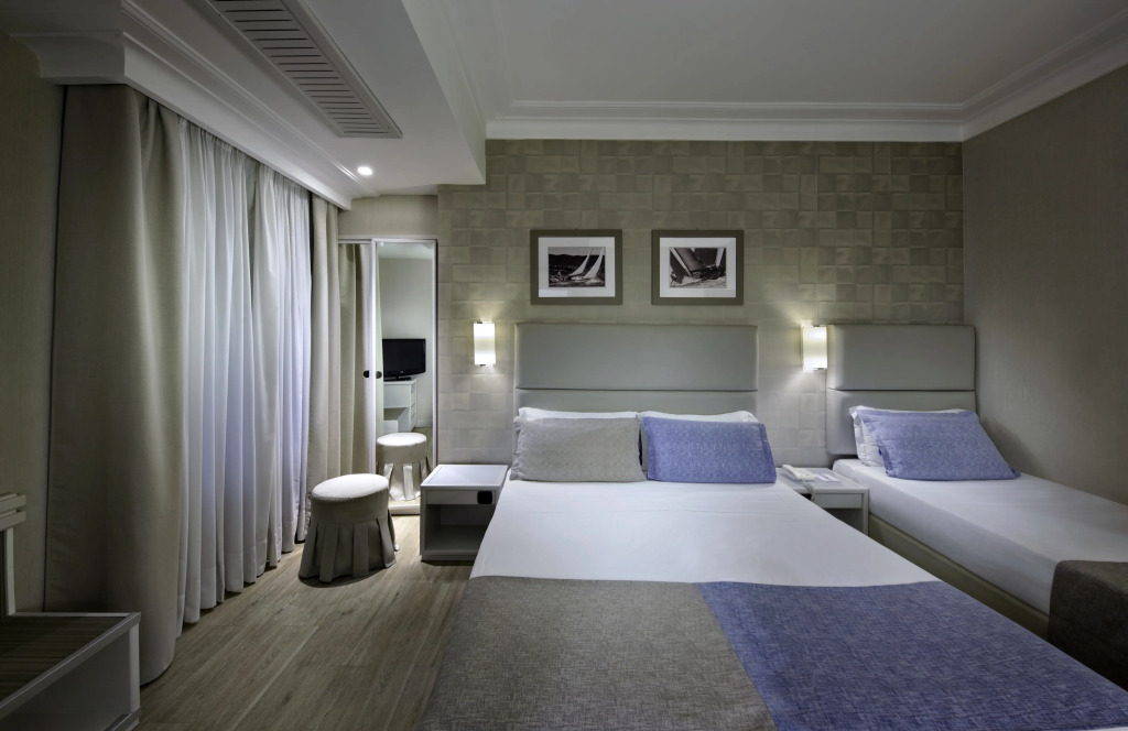 Best Western Signature Collection Hotel Paradiso