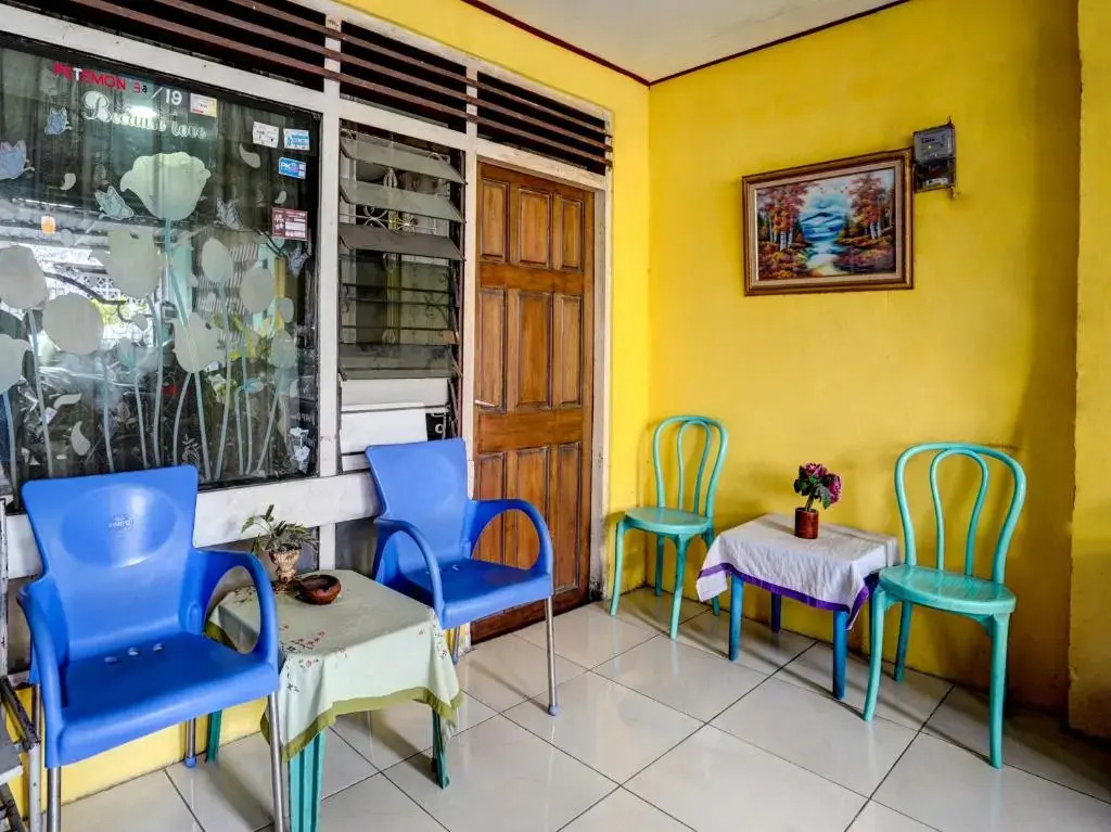 OYO Life 92461 Aini Syariah Homestay