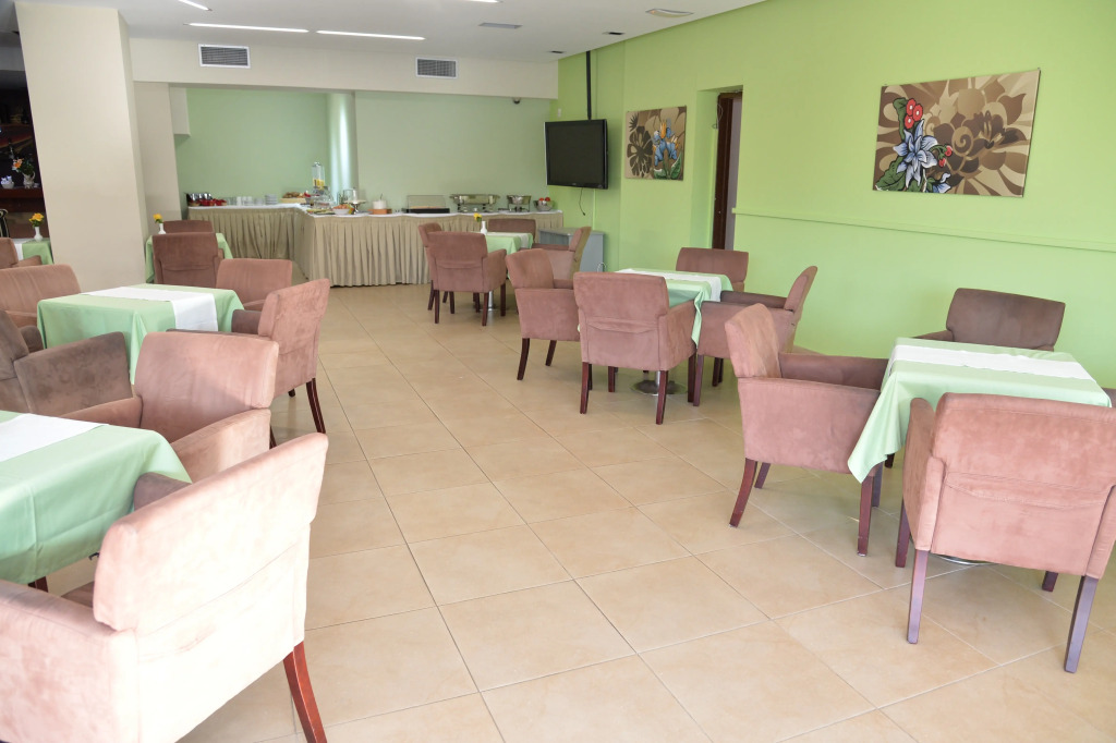 Heleni Beach Hotel