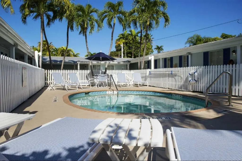 Southwinds Motel