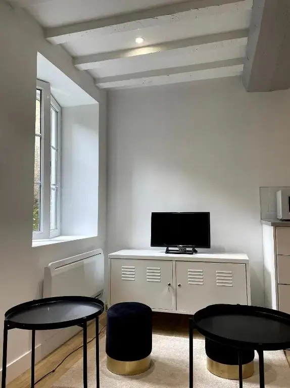 Superbe appartement avec accès patio