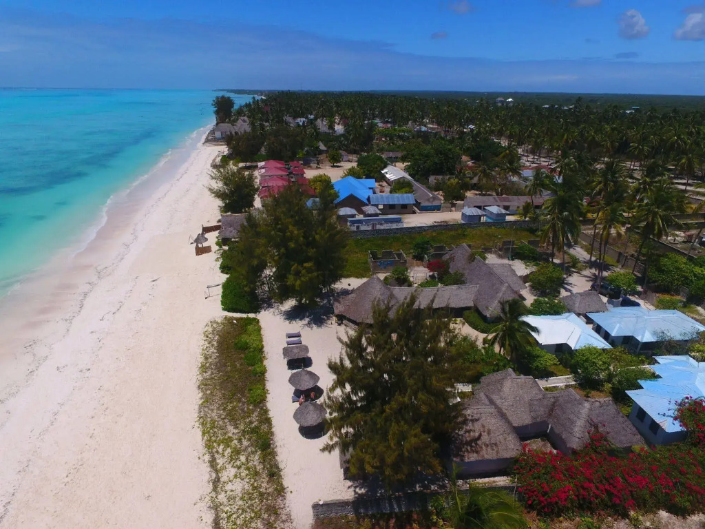 Bliss Beach Lodge