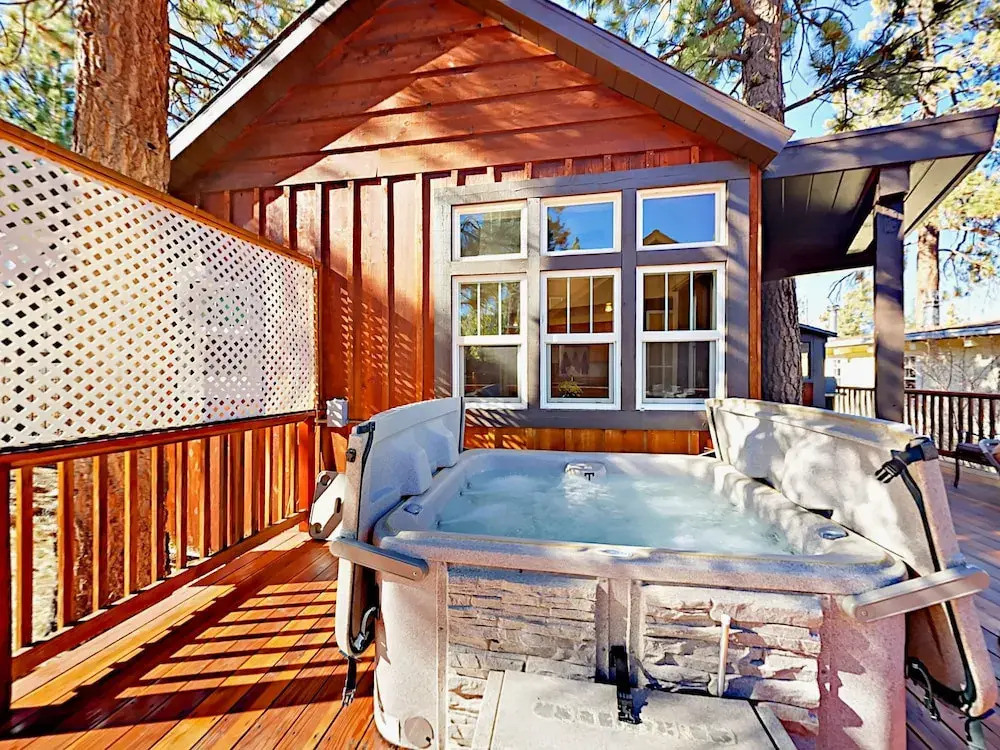 637 Talmadge Road Cabin