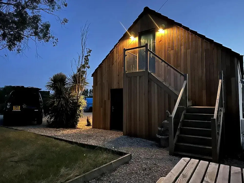 Remarkable 1-bed Apartment in Glastonbury