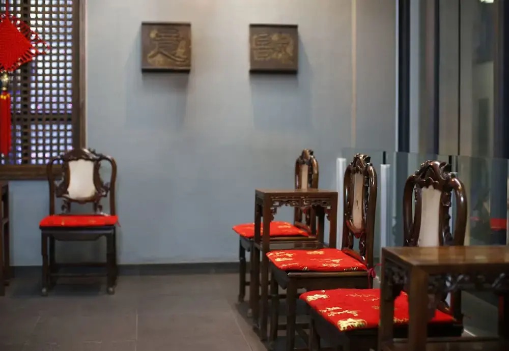 In-Zone Hotel & Apartment Tianjin