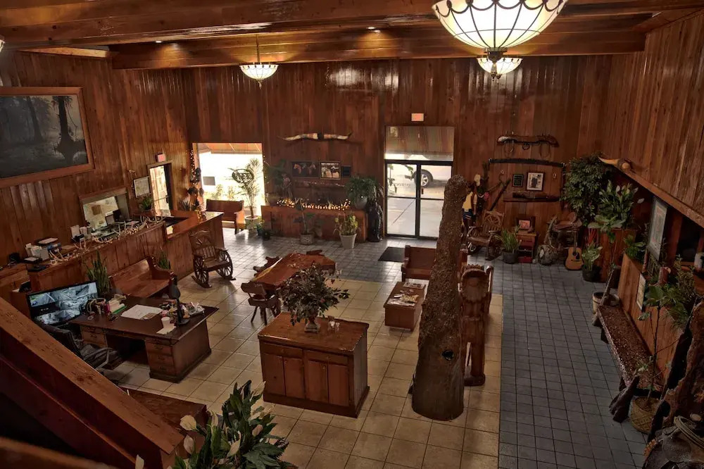 Western Inn