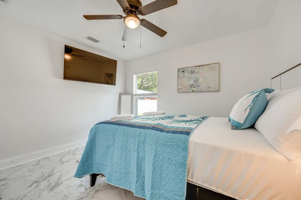 Game Room + Yard: Tampa Home By Theme Parks