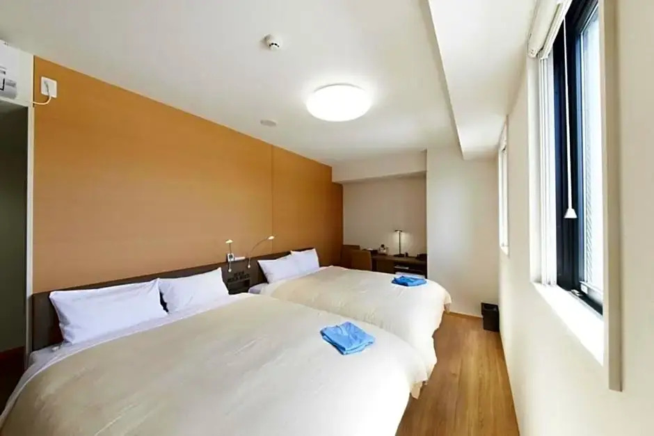 Hotel Sun Clover Koshigaya Station - Vacation STAY 55372