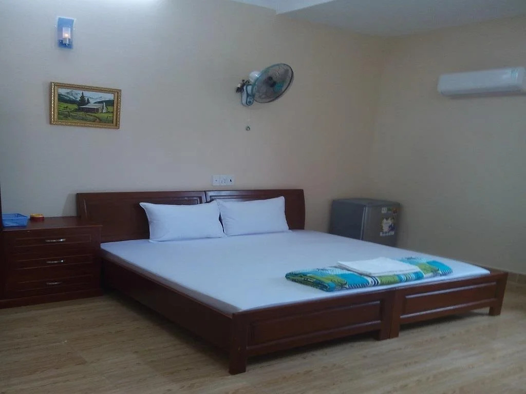 KHÁCH SẠN CÚC PHƯƠNG