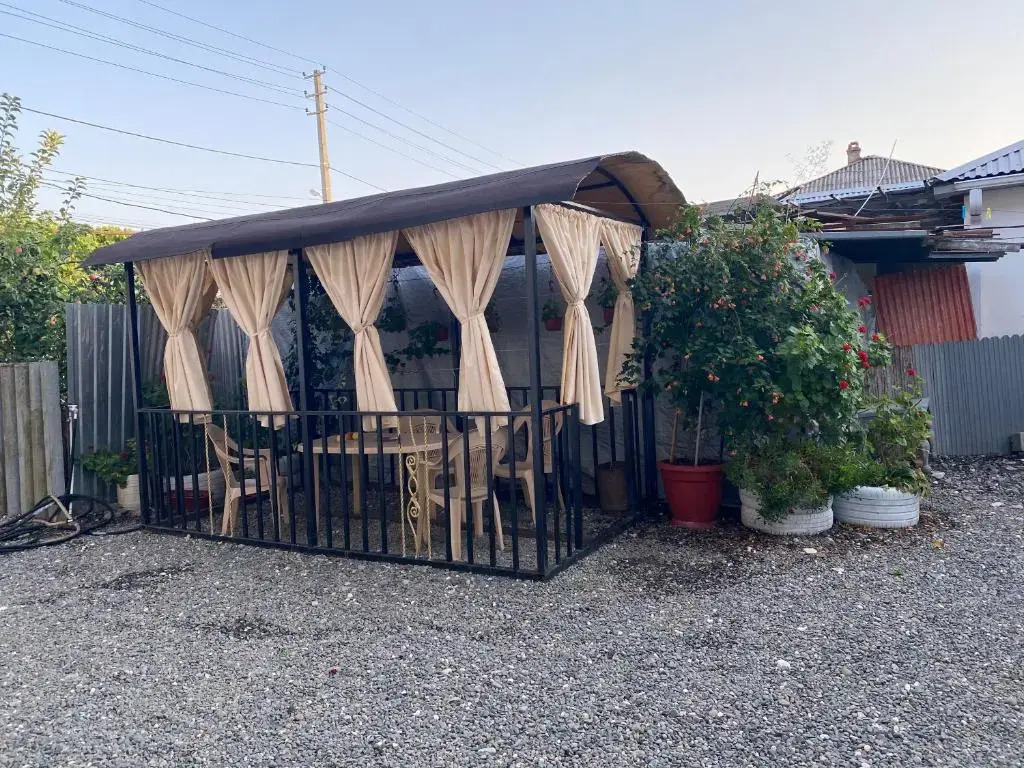 Esnat guest house Titova 25a