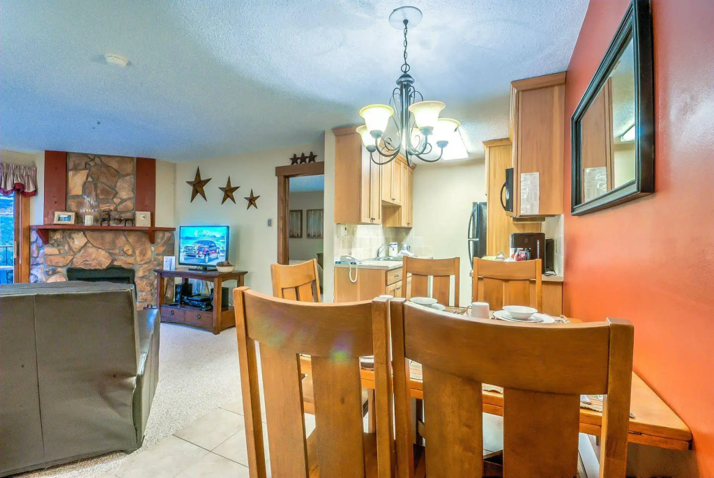Ski-In/Ski-Out Condo with Shared Hot Tubs, Saunas, Patio, Shuttle to Ski Resort