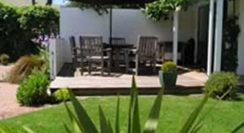 The Martinborough Connection