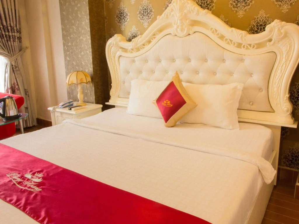 Phung Hoang Hotel