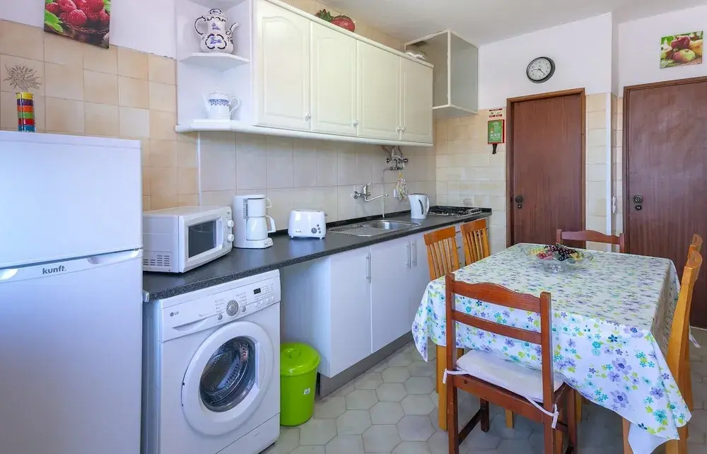 C13 - Belavista 3 Bed Apartment