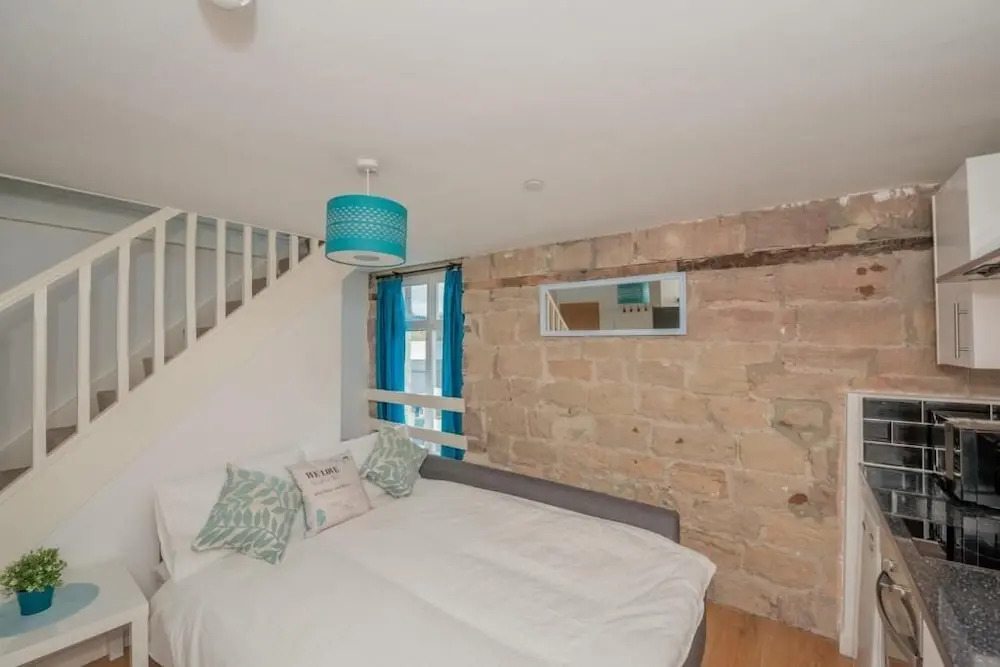 Kirkstall Bridge Apartments - 22