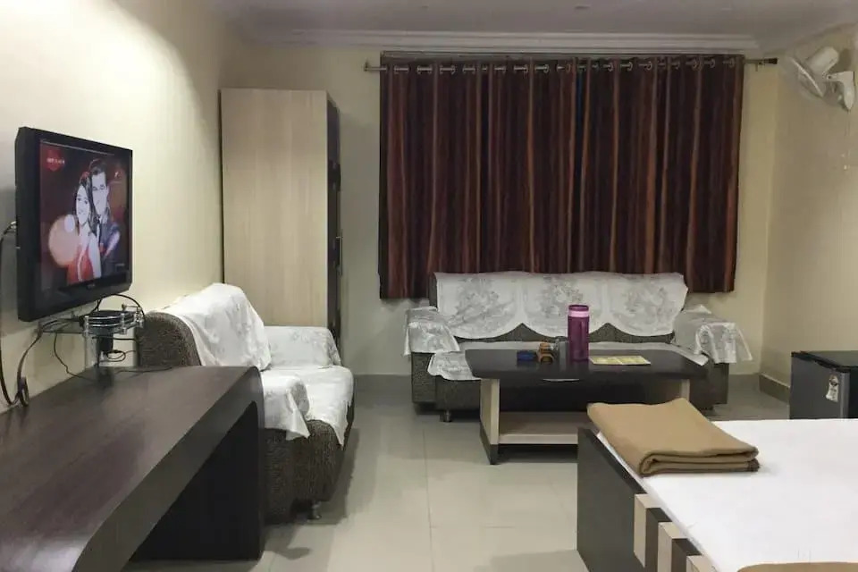 Hotel Midcity