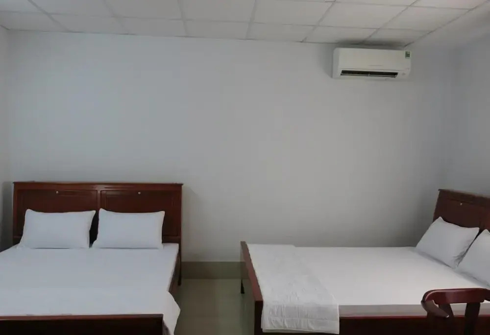 Truc Linh Hotel