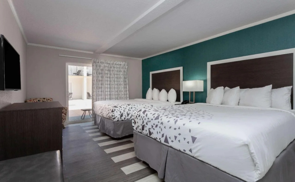 Hawthorn Suites by Wyndham Kissimmee Gateway