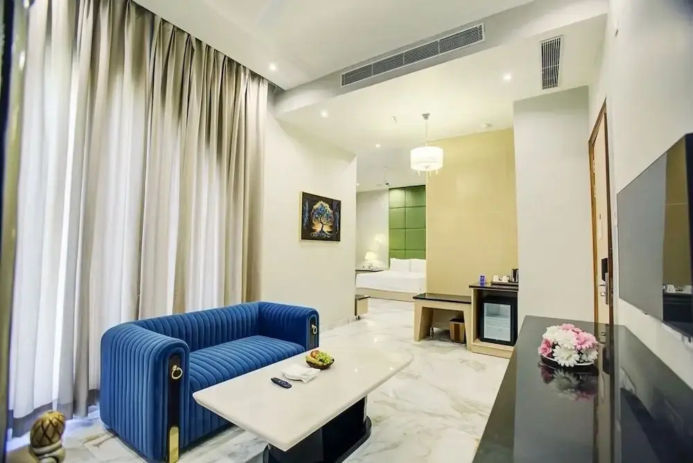 Sarovar Portico Saharanpur