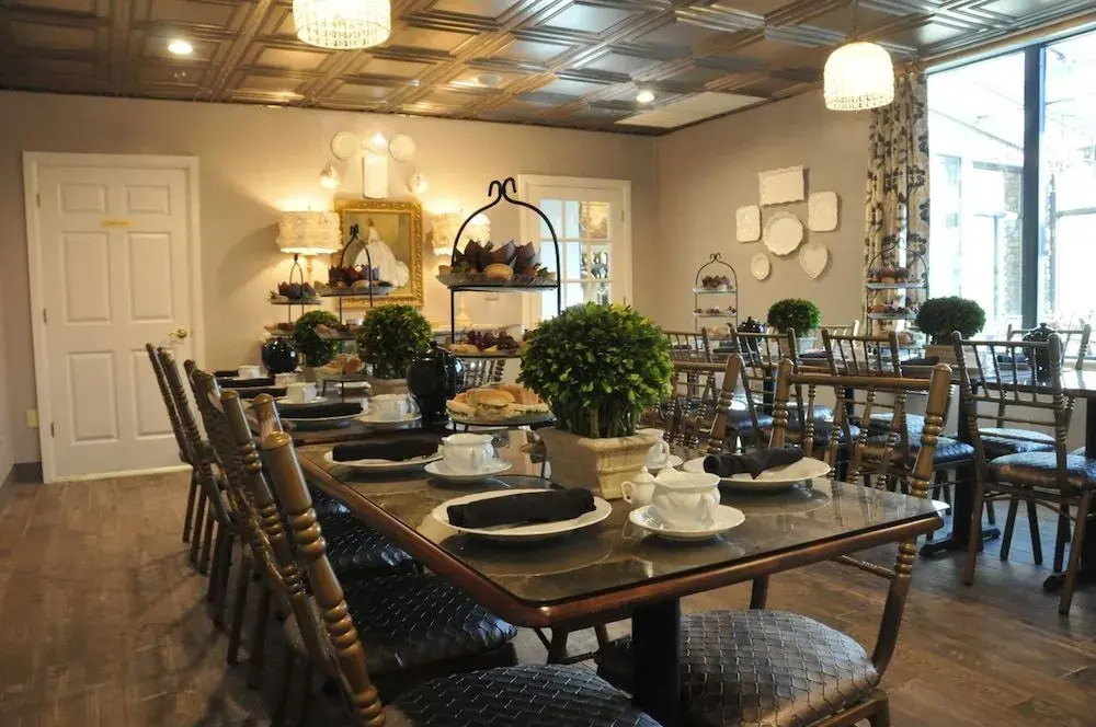 Two Hearts Inn