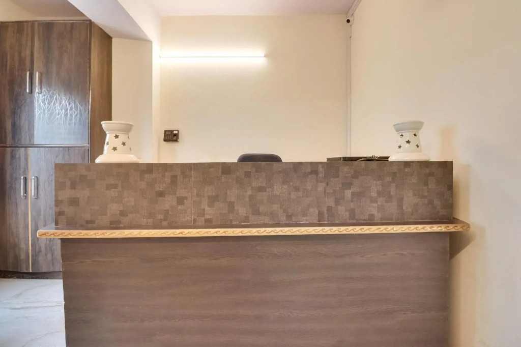 Rohini Inn by OYO Rooms