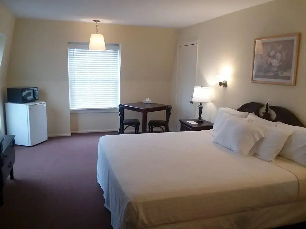 Walton Inn