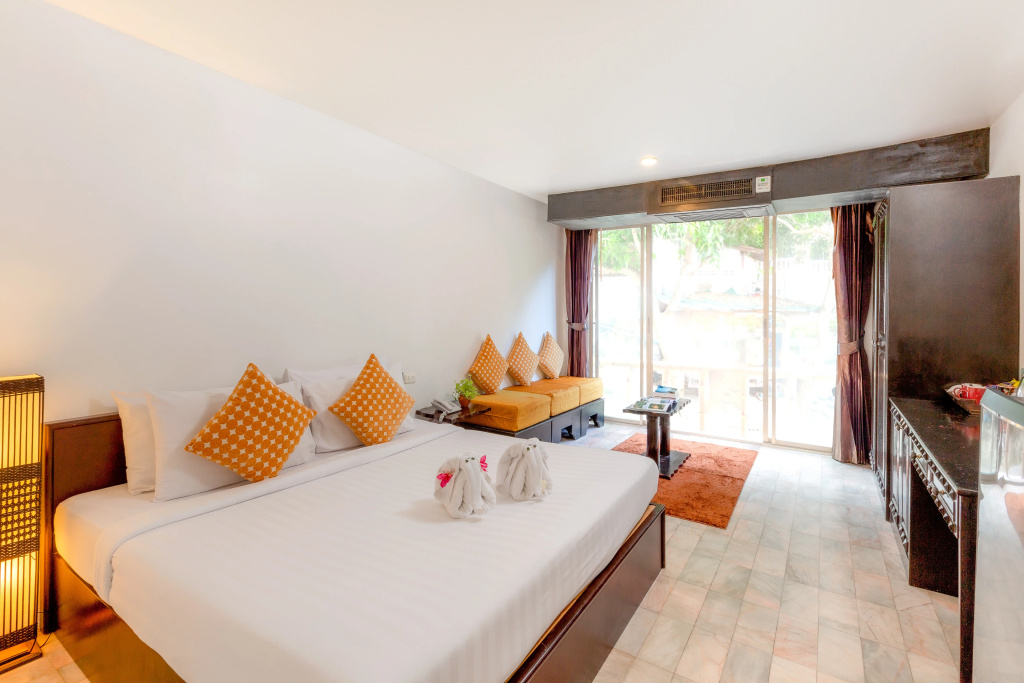 Club Bamboo Boutique Patong Beach Resort