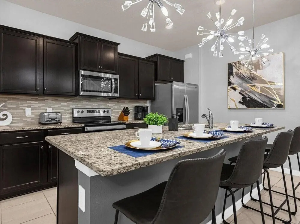 1891sd · Brand New 7br/pool/spa/ Disney Fireworks View