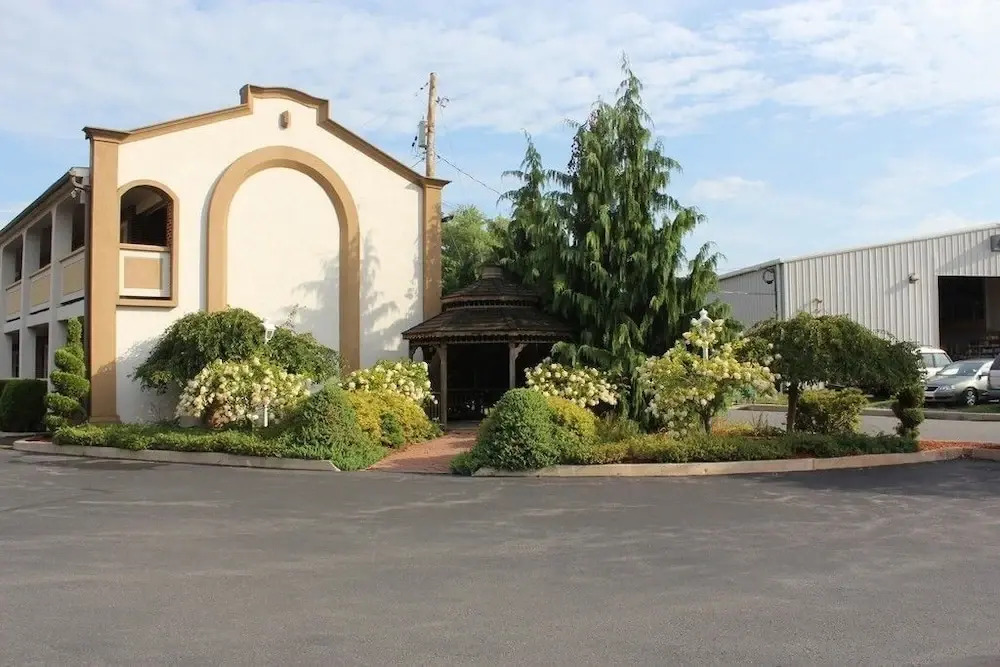 Aderi Hotel Lewisburg