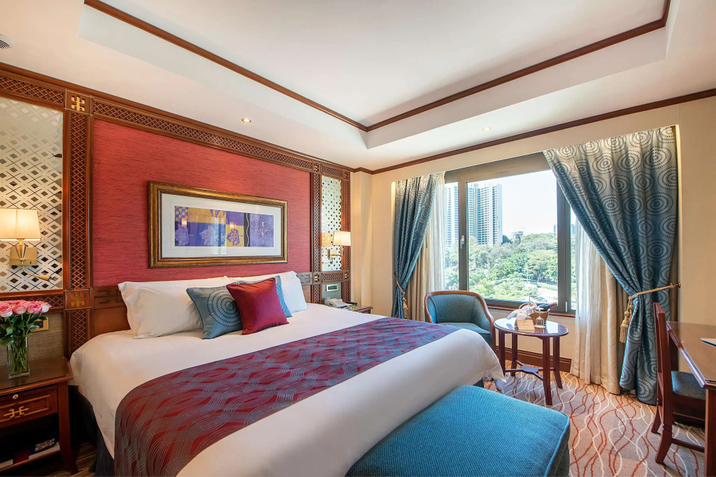Отель Nairobi Serena