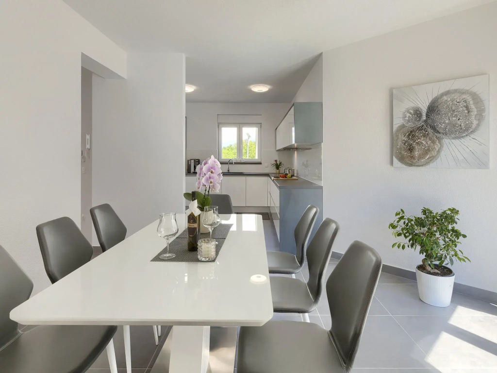Holiday Home Villa Gocci by Interhome
