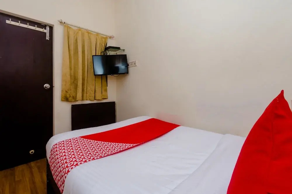 OYO 24275 Hotel Balaji