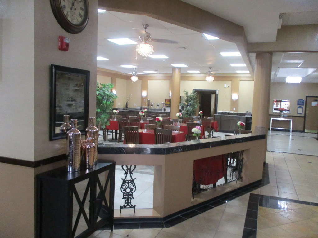 Best Host Inn Plaza Kansas City South