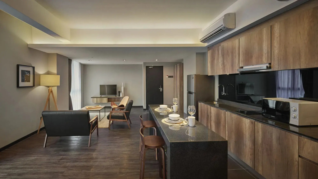 Tropics Eight Suites