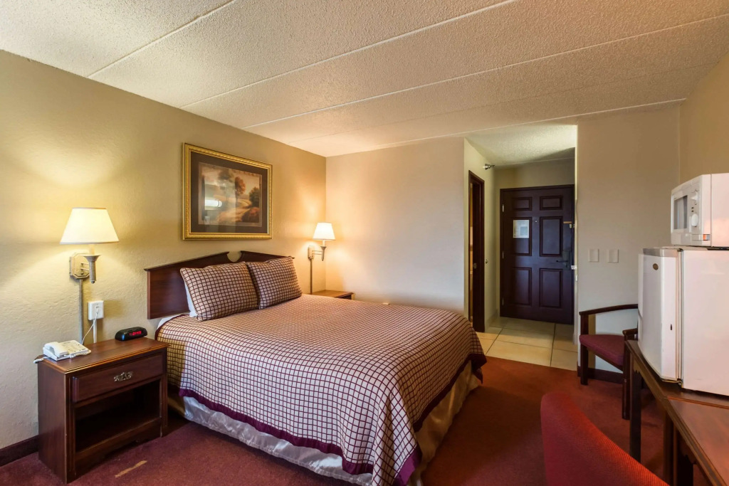 Rodeway Inn