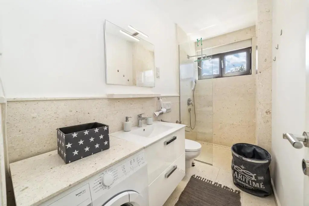 Apartman Karen Vodice Grgurev Ante Kukure 93