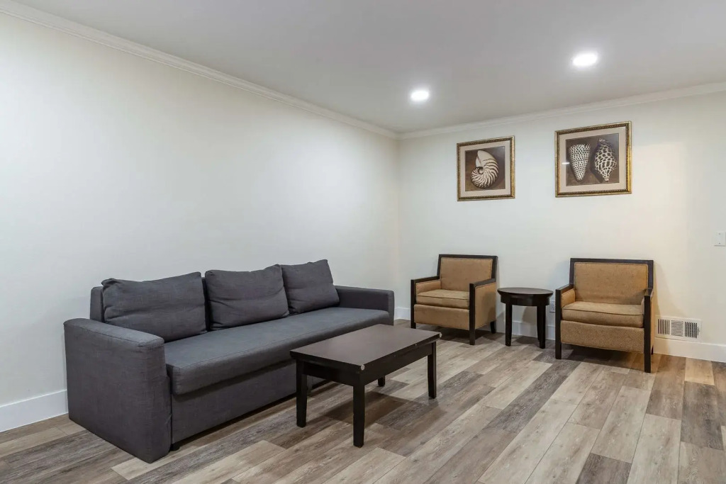 Best Western Carmels Town House Lodge
