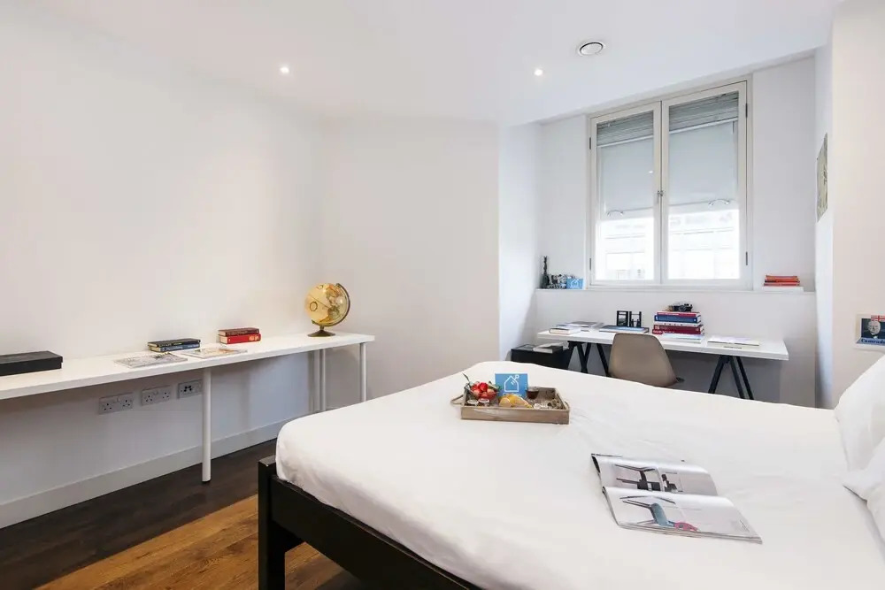 Bright Baker Street Apartment - AZS