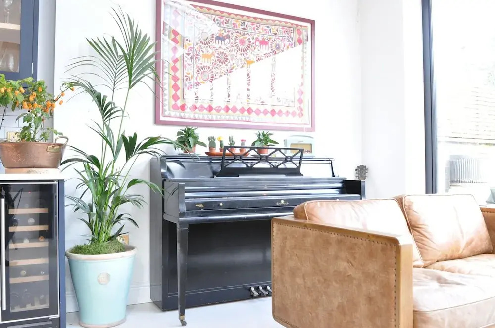 3 Bedroom Family Home In Shepherds Bush