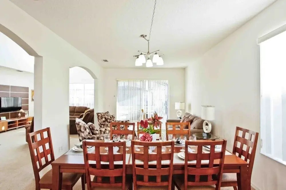 Close To Disney-5br/3.5bth- Private Pool 5 Bedroom Home